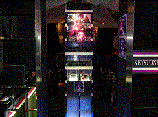 �L�[�X�g���N���u