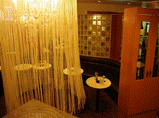 ���I���E�X